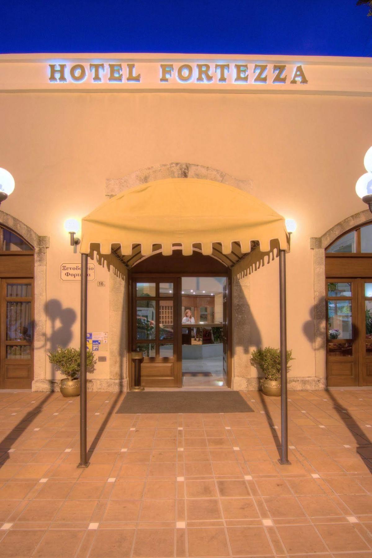 Fortezza Hotel Ретимно Экстерьер фото